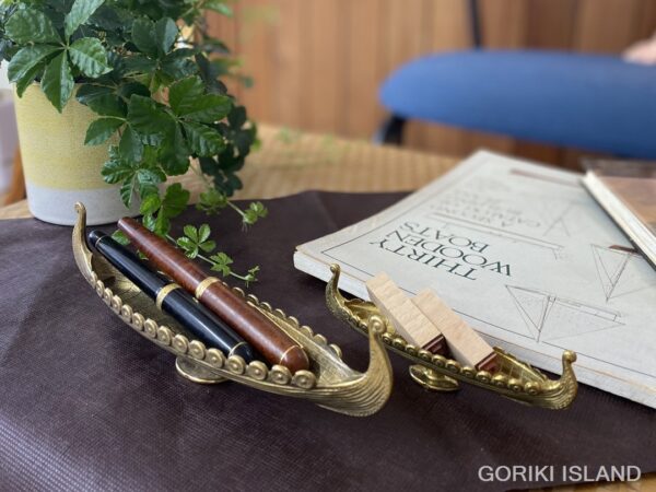 真鍮製小物入れ
