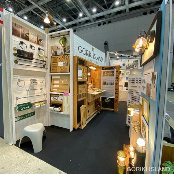 ゴーリキ製品の展示
